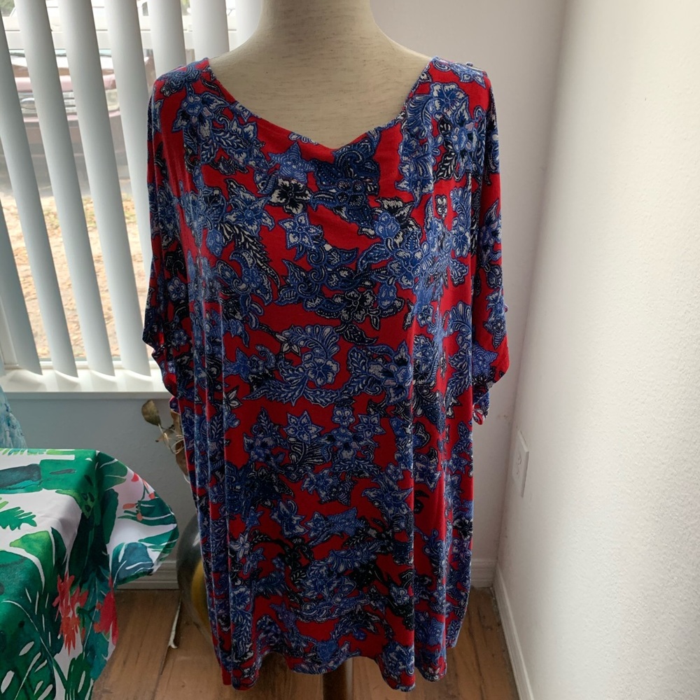 Split sleeve top - Picture 1 of 5